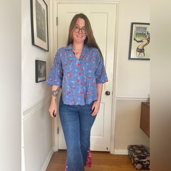 70s Vintage Blue and Red Novelty Bandana Denim Print Top - Picture 3 of 8